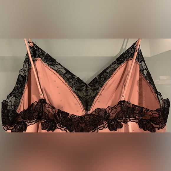 Excellent Condition, Victoria's Secret, Pink & Black Slip Dress, Size Medium - Picture 7 of 12
